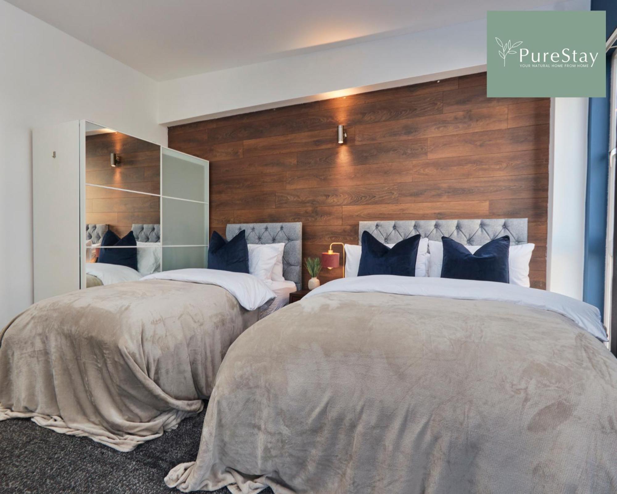 Superb House Manchester Near Etihad With Free Parking Sleeps 8 Esterno foto