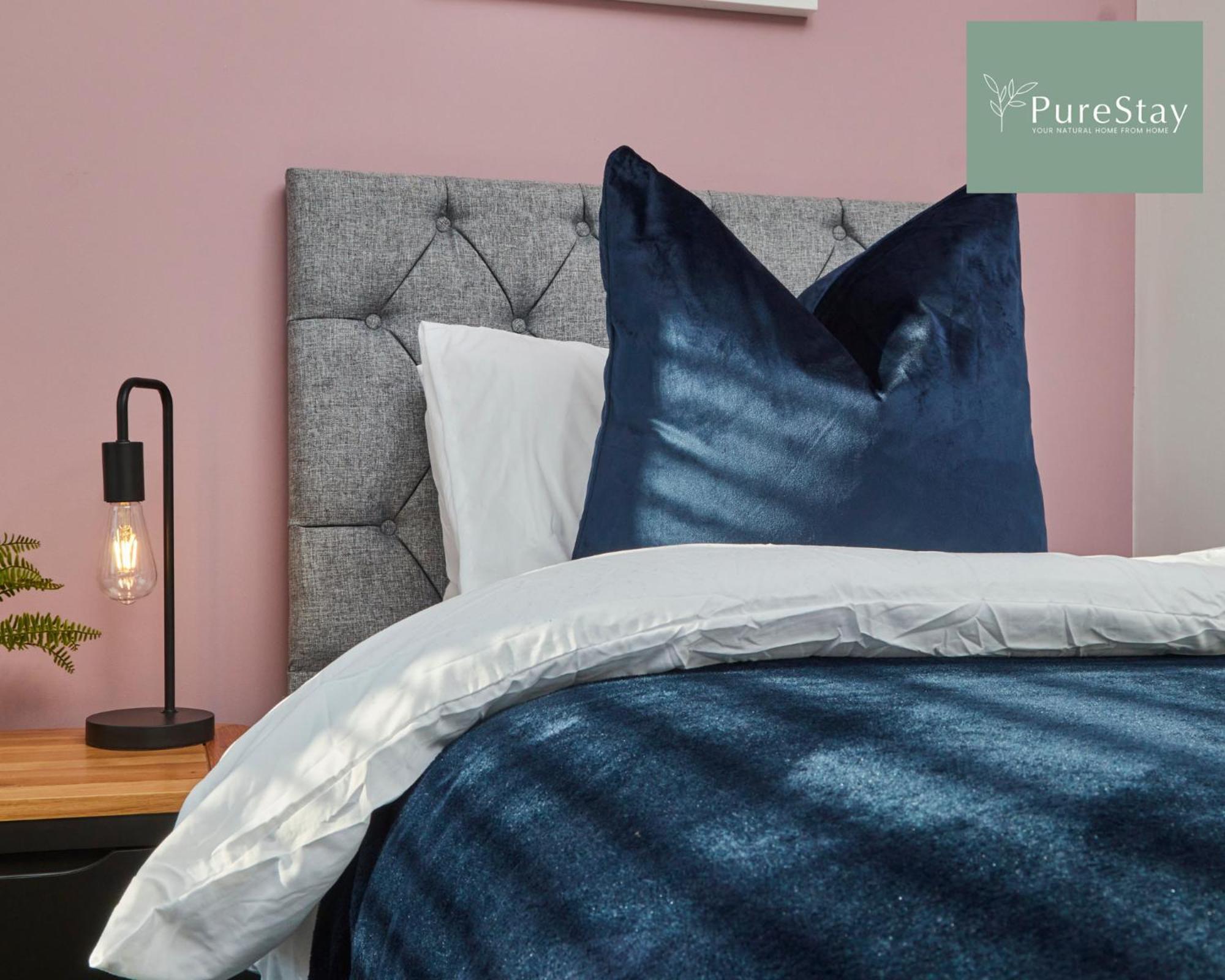 Superb House Manchester Near Etihad With Free Parking Sleeps 8 Esterno foto