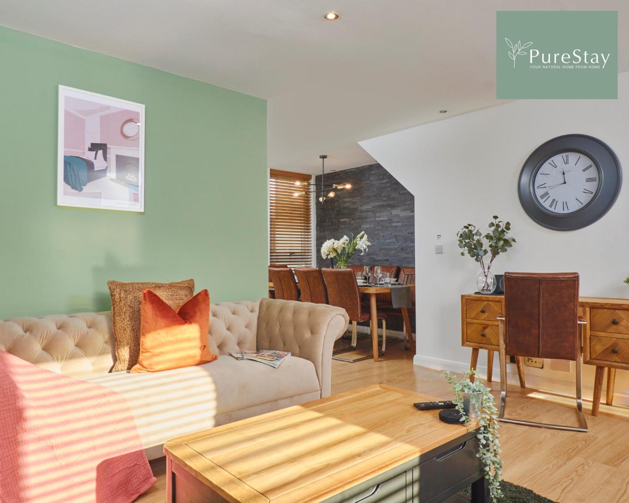 Superb House Manchester Near Etihad With Free Parking Sleeps 8 Esterno foto